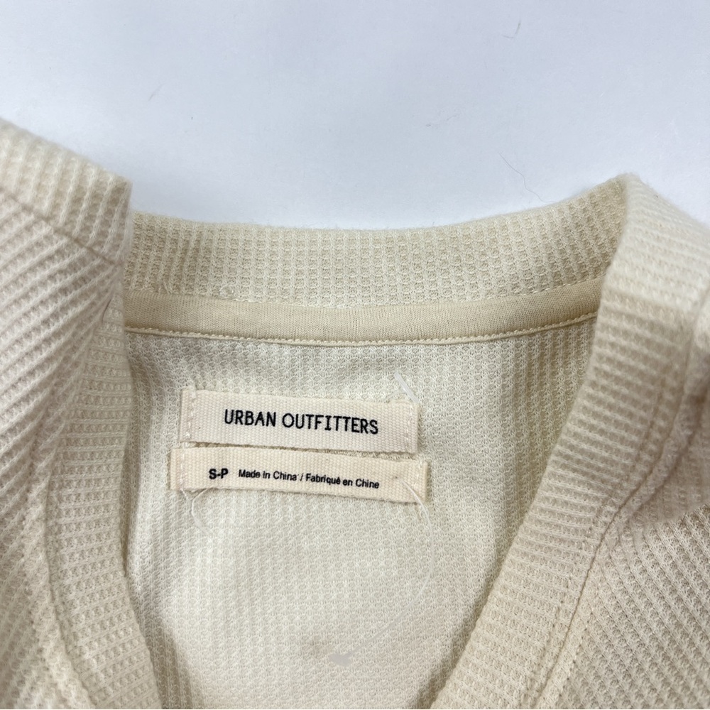 Urban Outfitters Cream Krissy Oversized Spliced Dolman Tee - Picture 4 of 7